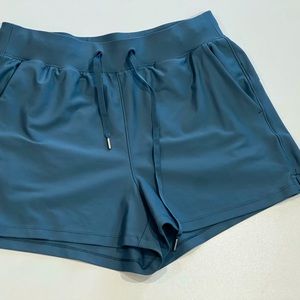 Old Navy Active blue shorts. Size Small.